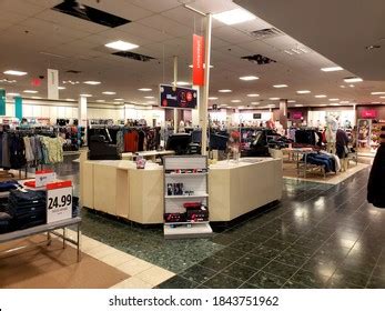 jcpenney meadows mall